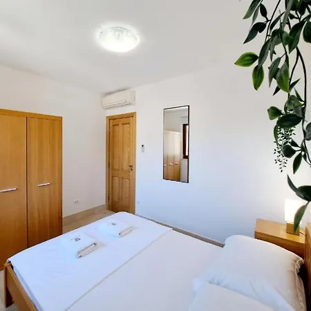 Carica In Kroatien Apartment *