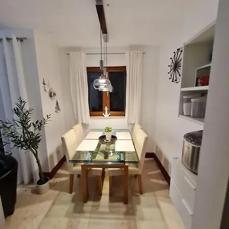 Carica In Kroatien Apartament