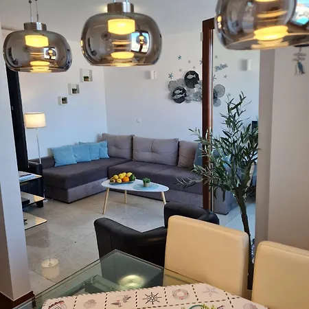 Carica In Kroatien Apartament *
